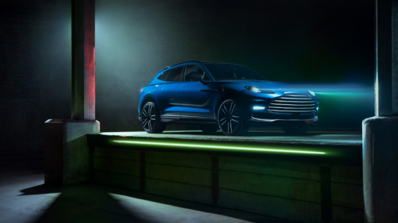 Aston Martin DBX707 2023: Lüks SUV’ların yeni kralı 