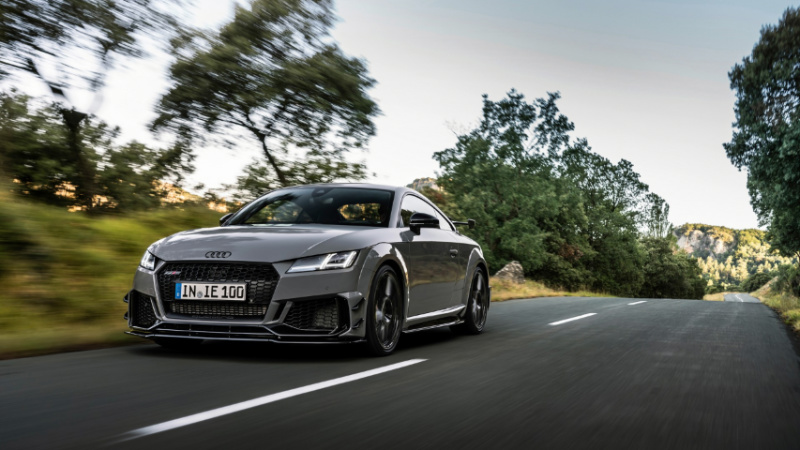 Audi TT RS Iconic Edition: Sadece 100 şanslı kişi için… 