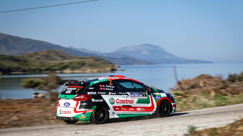 Castrol Ford Ekibi, Ege Rallisi'ne Damga Vurdu