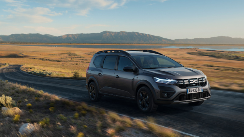 Dacia Jogger hibrit ile 900 km menzile kavuştu