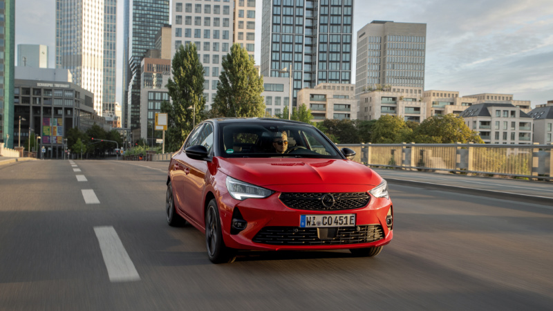 Elektrikli Opel Corsa Türkiye’de: Opel’in elektriğe giriş bileti