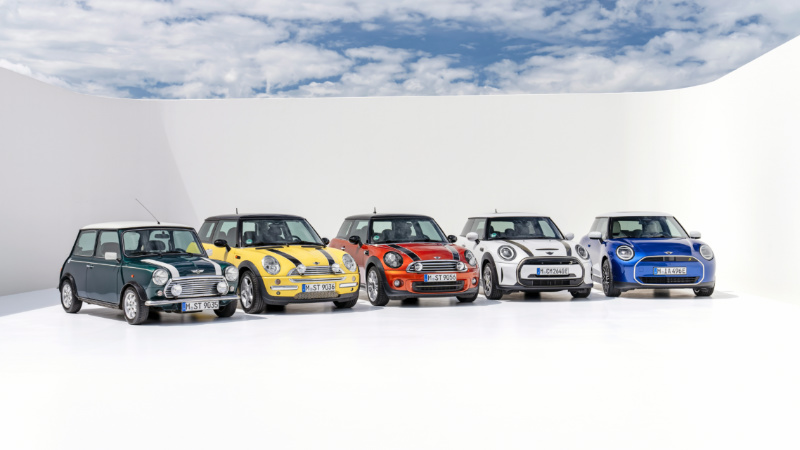 Mini Cooper EV:  Mini mi yoksa bebek BMW mi?