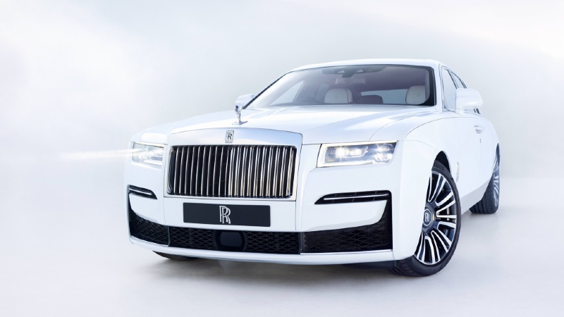 Rolls-Royce Ghost 2020: Modernize sihirli halı