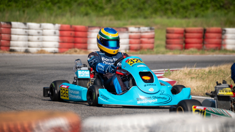 Türkiye Karting Şampiyonası'nda BOM Karting rüzgarı esti