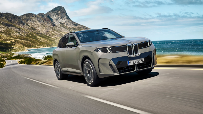 Yeni BMW X5: 700 km menzilli elektrikli canavara merhaba