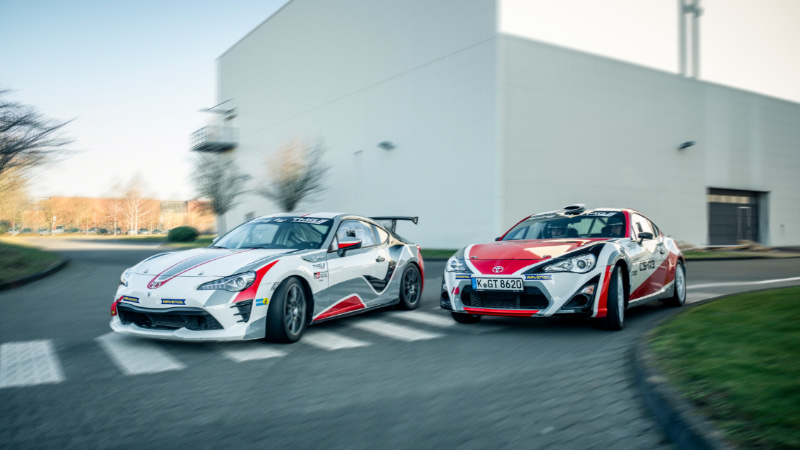 Yeni Toyota GR86: Subaru Gitti, Mazda Geldi! 