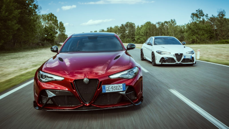 Alfa Romeo Giulia GTA ve GTAm