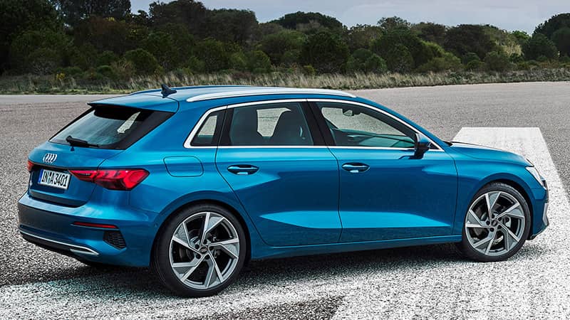 Alaçalan tavan çizgisiyle 2020 Audi A3 Sportback daha sportif