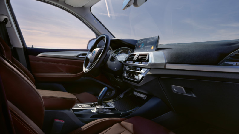 iX3: BMW'nin ilk tam elektrikli X'i