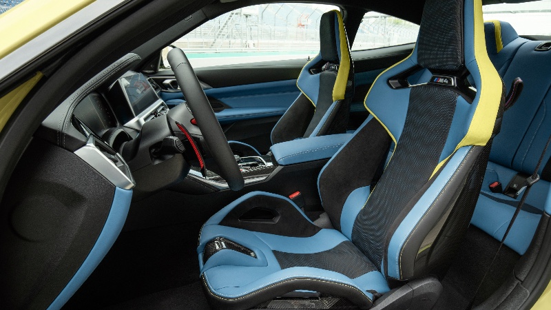 Yeni BMW M3 ve BMW M4 karbon fiber koltuk opsiyonuna sahip_arabazzi.com
