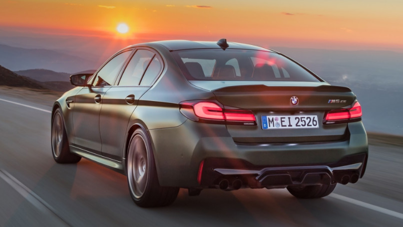 BMW M5 CS xDrive 4x4 sistemine sahip
