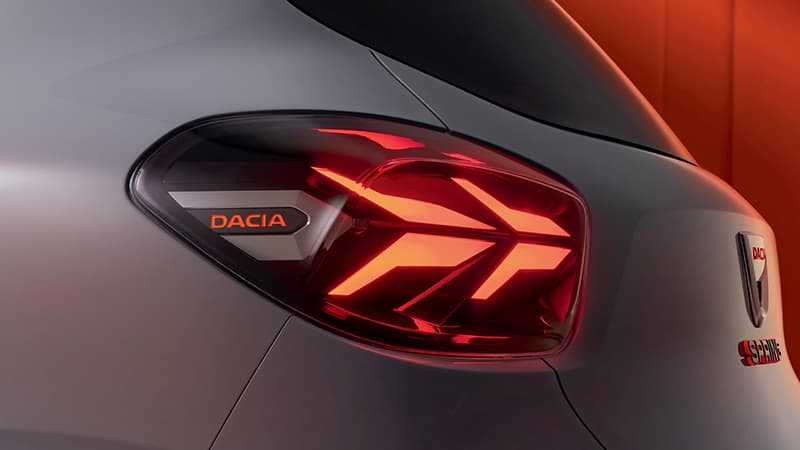 Elektrikli Dacia Spring'in şık LED stopları