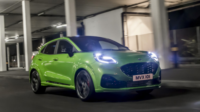 Ford Puma ST özünde yüksek ve sportif bir Fiesta_arabazzi.com