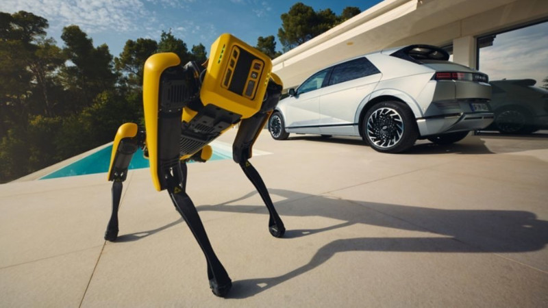 Hyundai - Boston Dynamics birlikteliği hiç ummadığımız mobilite çözümlerine gebe... arabazzi.com
