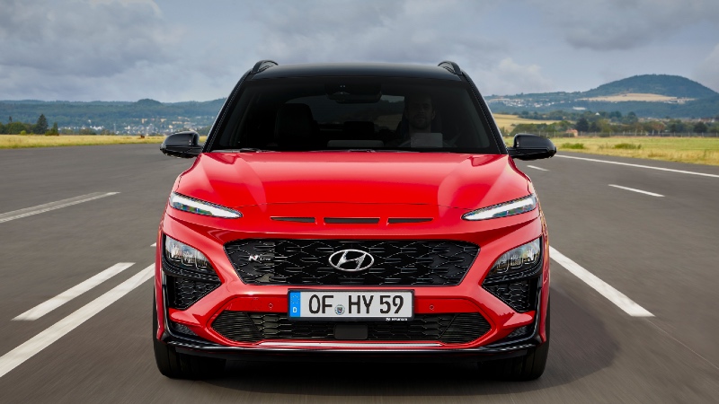Hyundai Kona 2021'de N Line paketiyle sportifleşiyor_arabazzi.com
