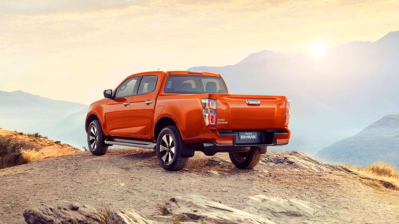 Isuzu D-Max 4x4_arabazzi.com