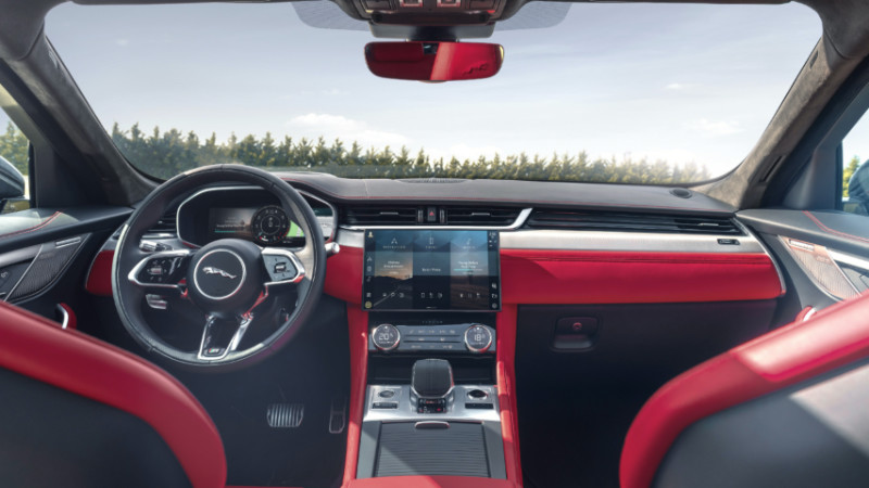 Jaguar F-Pace'in Rakipleri Neler?