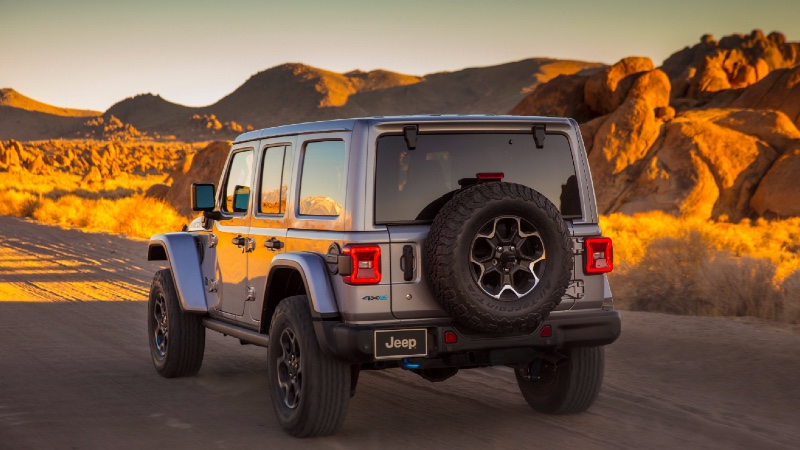 Jeep Wrangler 4xe teknolojik olarak en gelişmiş Jeep