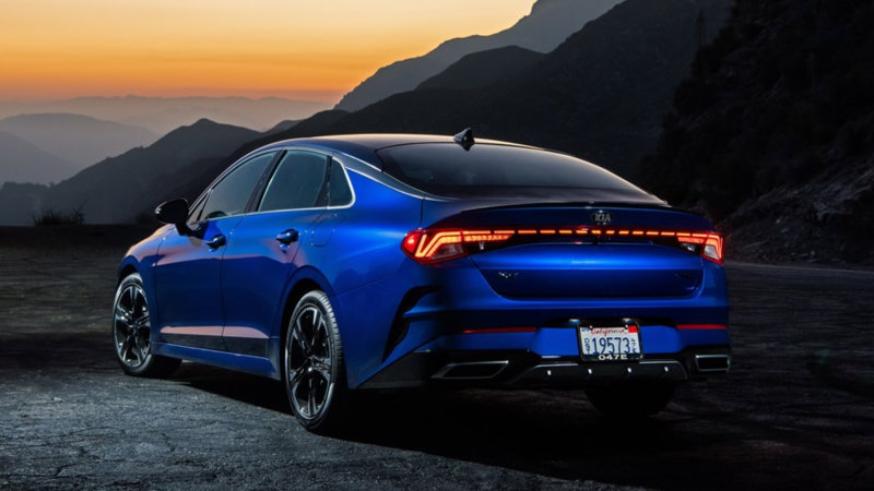 Kia K5 stop tasarımı
