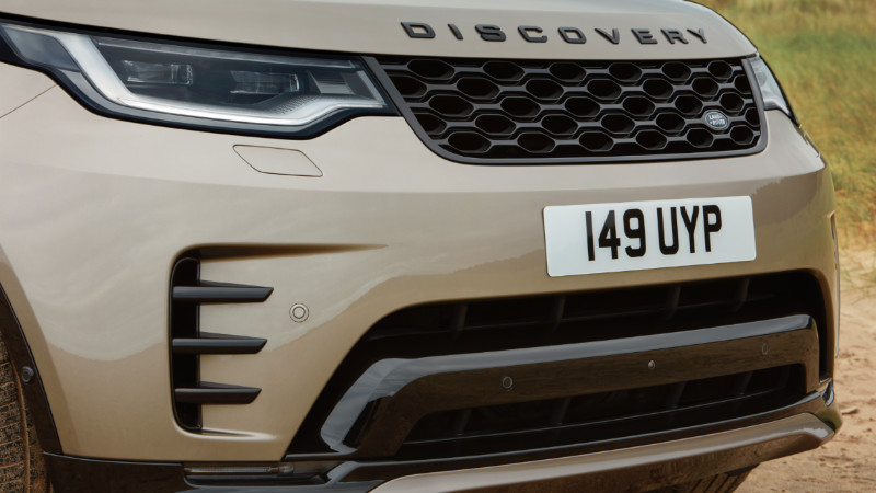 Yeni Land Rover Discovery 2021 makyajı, teknoloji ve donanım takviyeli_arabazzi.com