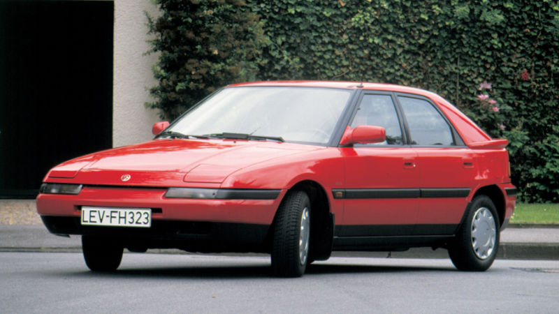 Mazda'nın 90'lardan modern klasikleri_arabazzi.com
