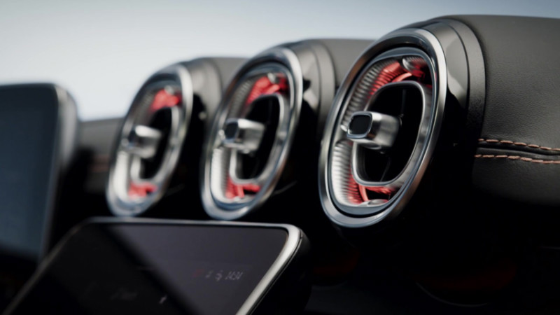 Mercedes C Serisi'nin aero havalandırmaları