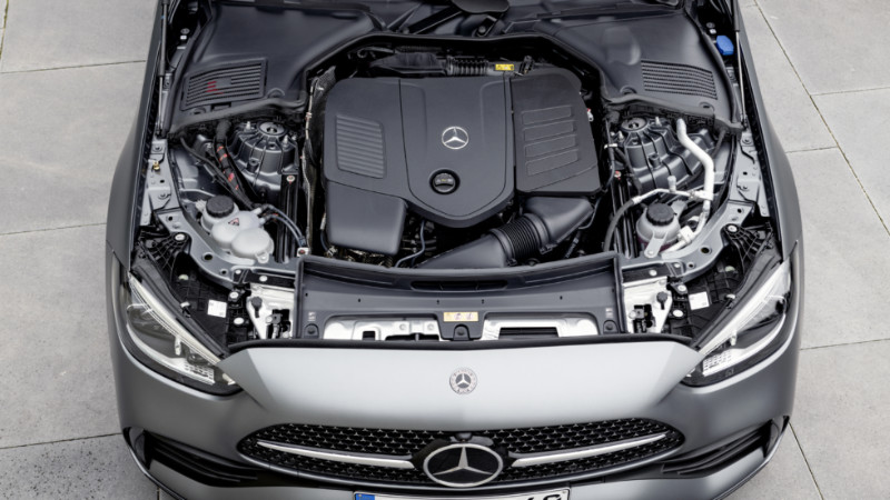 Mercedes C Serisi 2021'in tüm motor seçenekleri 4 silindirli