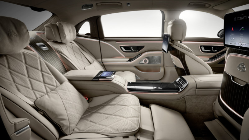 Mercedes-Maybach S-Class'ın şımartan lüksleri