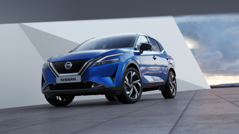 Yeni Qashqai XTronic 4x4 seçenekli