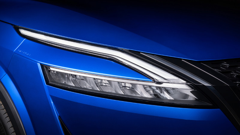 Yeni Nissan Qashqai LED farlar