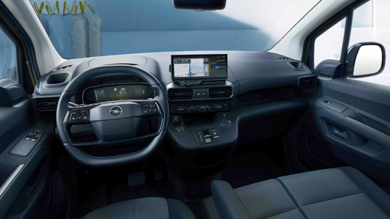 Opel Combo 2023'ün yeni kokpiti_arabazzi.com