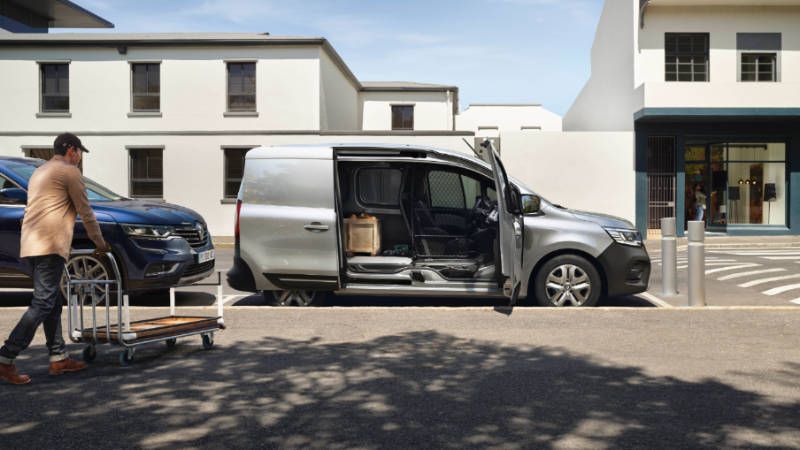 Renault Kangoo Yükleme Alanı Ne kadar?