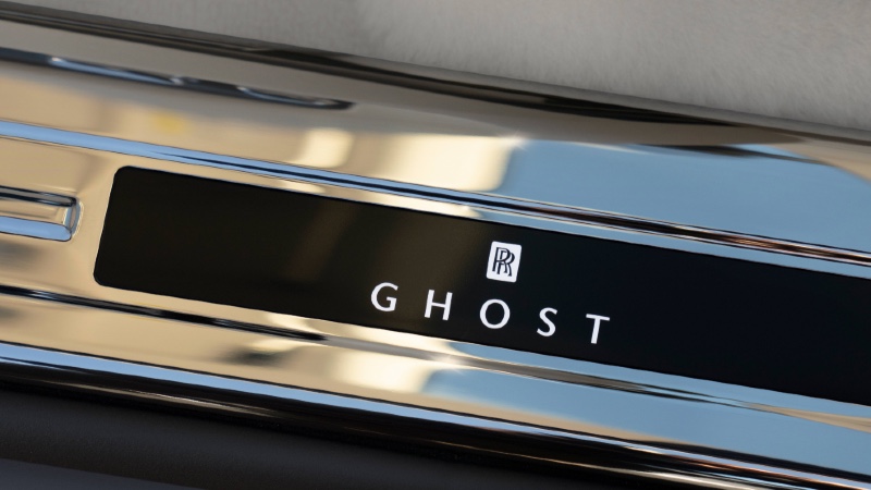 Rolls Royce Ghost'un fiyatını detaylara bakarak tahmin etmek mümkün