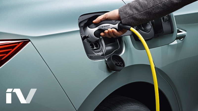 Skoda Enyaq elektrik şarj_arabazzi