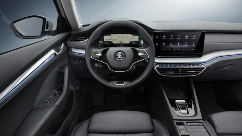 Yeni Skoda Octavia ilk head up display"li Skoda