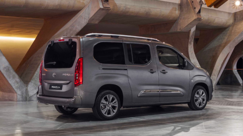 Toyota Proace City motor seçenekleri