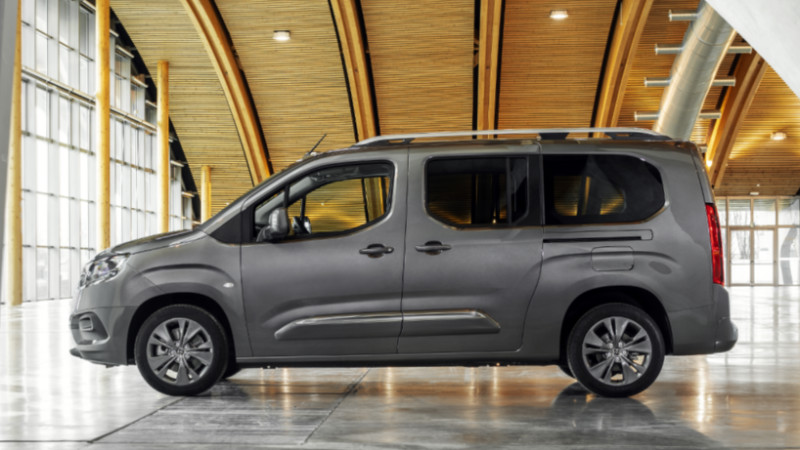 Yeni Toyota Proace