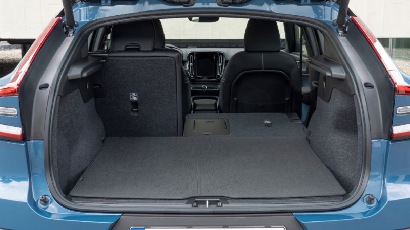 Volvo C40 Recharge'ın baagajı kaç litre?.. arabazzi.com