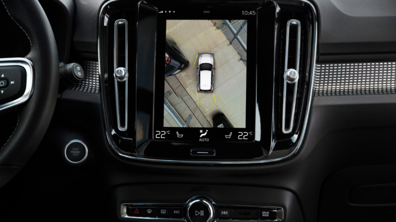 Volvo XC40 dikey ekranıyla ne kadar kullanışlı?