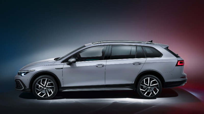Volkswagen Golf Alltrack 2021_arabazzi.com