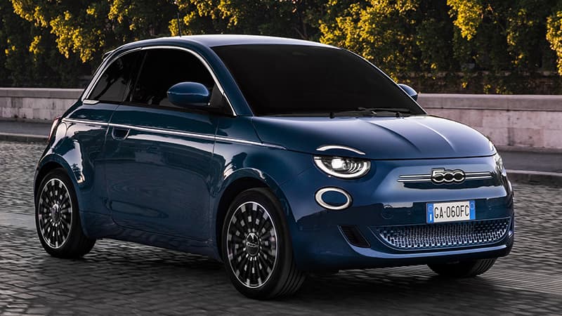 Yeni Fiat 500 2. seviye otonom sürüşe hazır